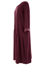 Load image into Gallery viewer, Pleat Panel Detail Corduroy Midi
