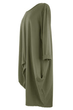 Load image into Gallery viewer, Pleat Rushed Detail Midi Dress
